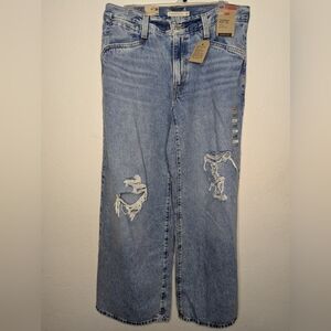 NWT Levi's Women's '94 Baggy Wide Leg Distressed Jeans Size 30x31